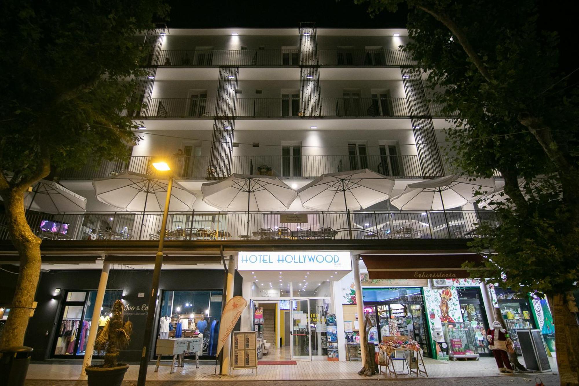 Hotel Hollywood Rimini Esterno foto