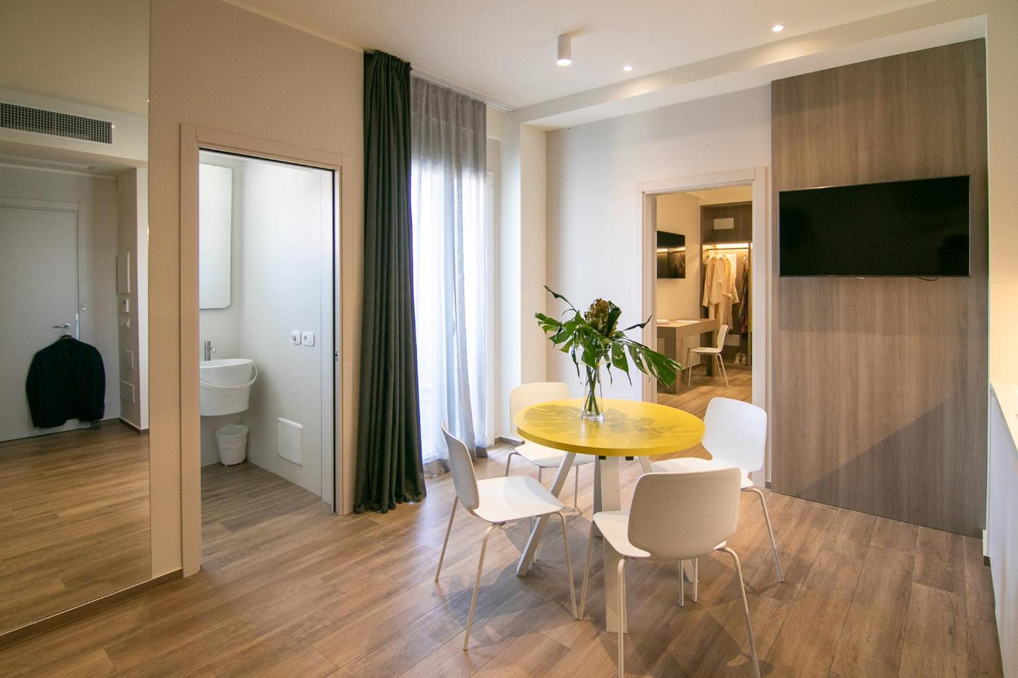 Hotel Hollywood Rimini Esterno foto